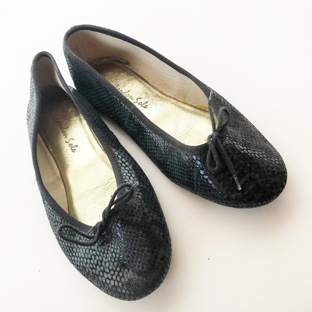 LONDON SOLE BLACK LEATHER SNAKE BALLET FLATS 39